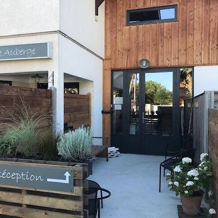 Hotel La Petite Auberge Ares Exterior photo
